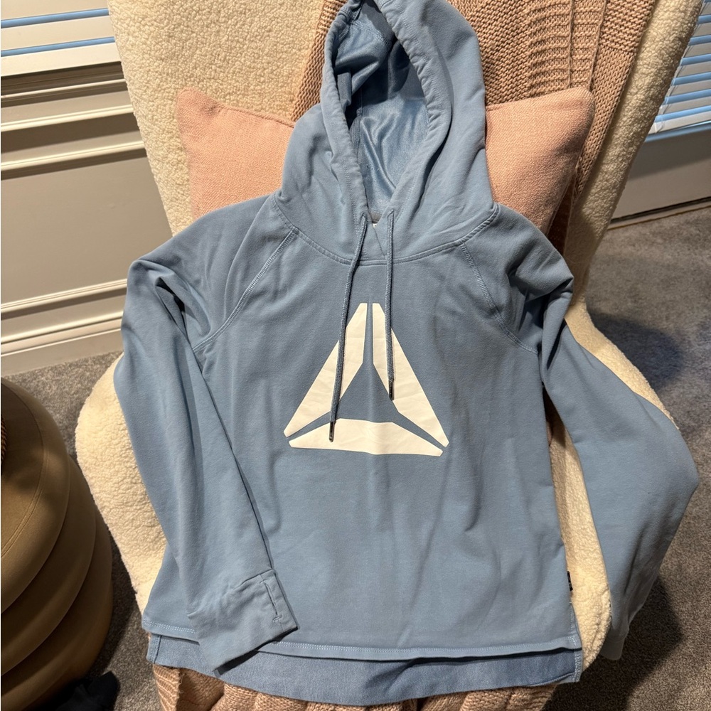 Reebok Blue light blue lightweight crop slight hoodie